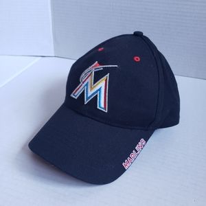 Miami Marlins Fan Favorite Black Adjustable Cap